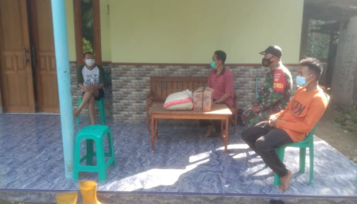 Bantuan Sembako Untuk Keluarga Isoman Covid-19 Desa Kalipoh 01
